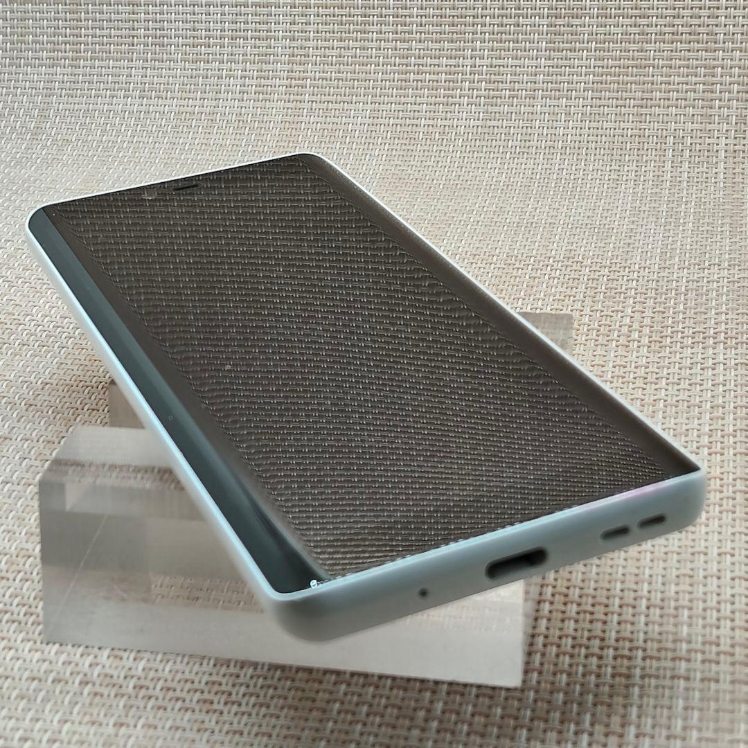 ⑧Rakuten Hand 5G P780 ホワイト　128GB SIMフリー