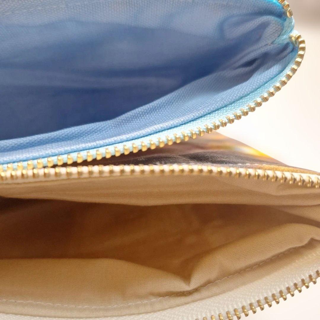 激レアポメラニアンパネル生地　ハンドメイド　フラットポーチ