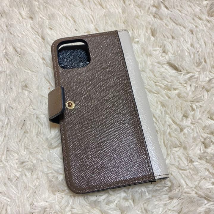 MARC JACOBS iPhoneケース