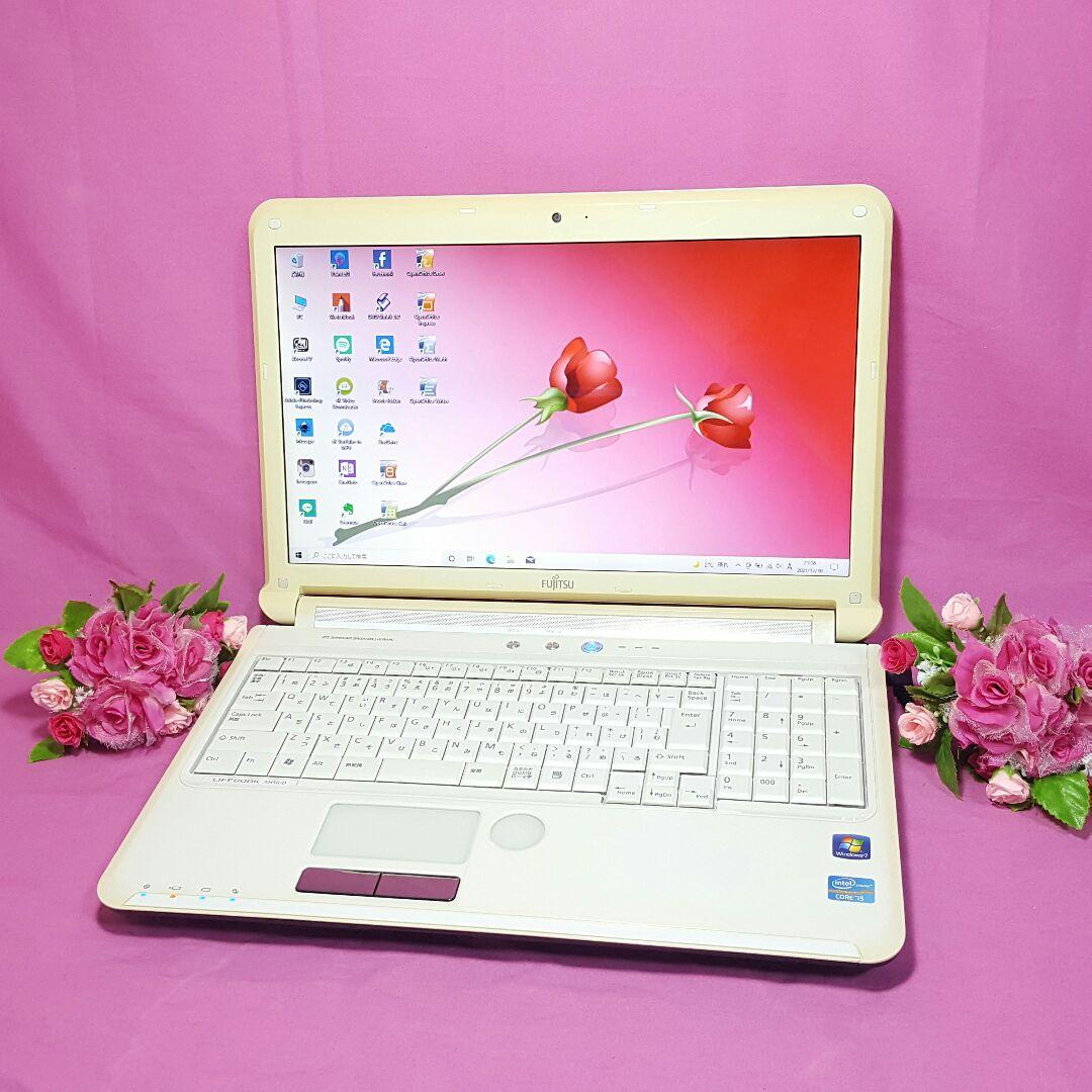最新Win10✨ブルーレイ✨2世代Core-i5✨カメラ搭載&大容量500G