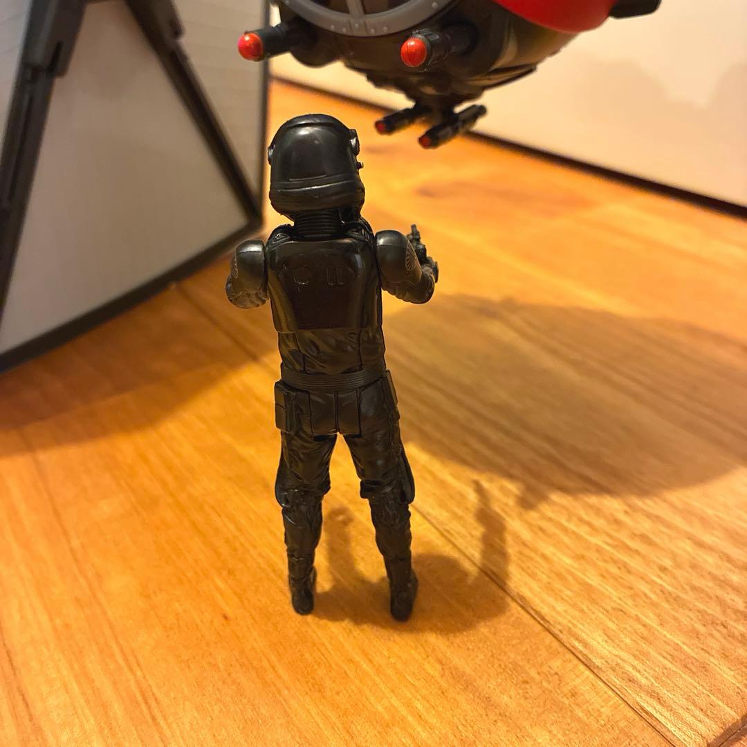 ⭐︎スターウォーズ⭐︎ タイ・ファイター　フィギュア付き