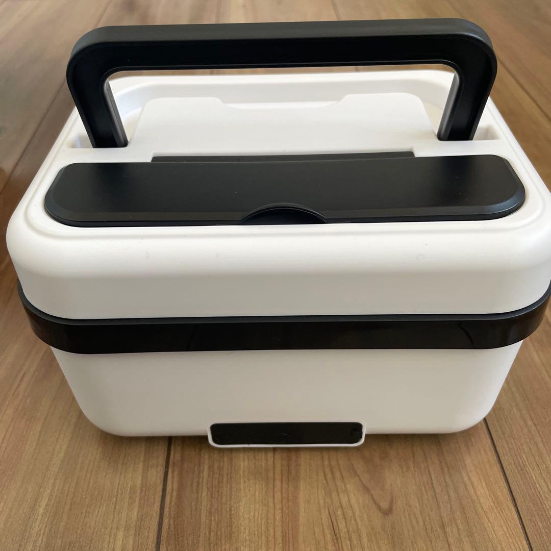 値下げ　新品✨デジタル保温弁当箱 ホワイト