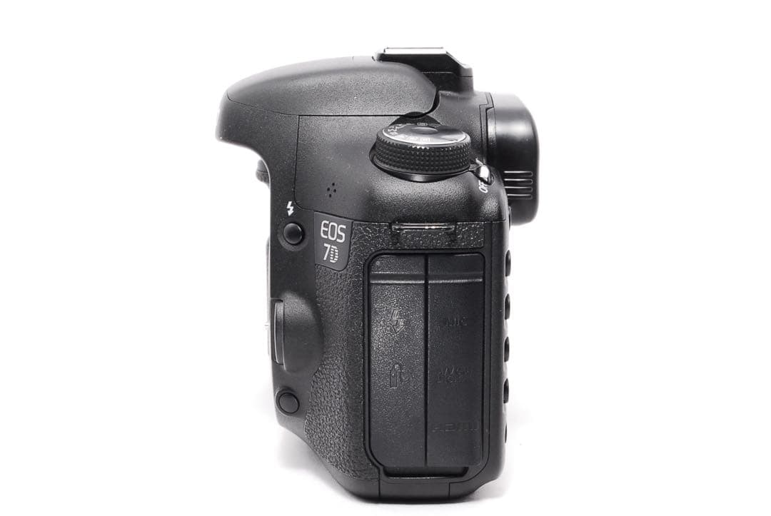 ◆Canon EOS 7D◆すぐ使える◆ハイアマチュア機種◆美品◆一眼レフカメラ