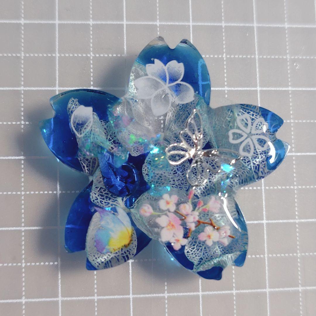 993.アンティークチャーム　桜花型ハンドメイドレジン　アクセサリー