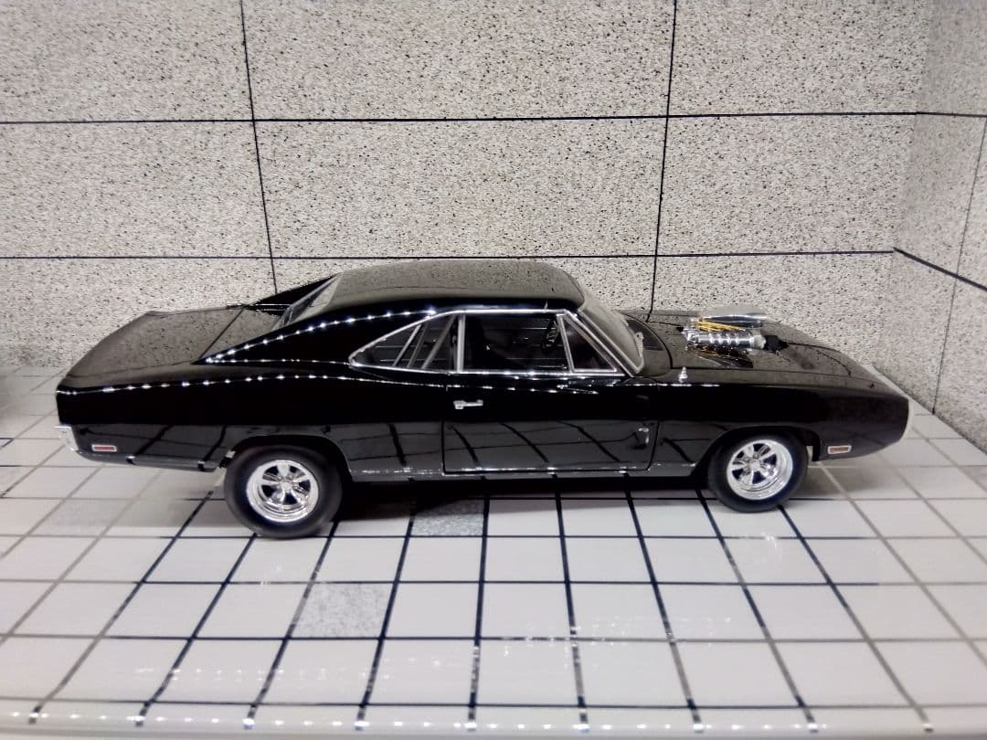 1/18 Hot Weels (エリート)1970 Dodge Charger