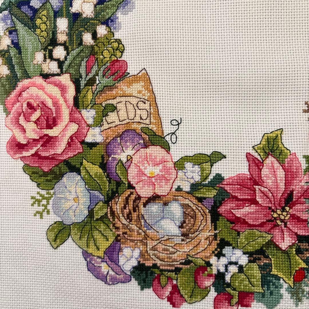 刺繍 花のリース クロスステッチ完成品