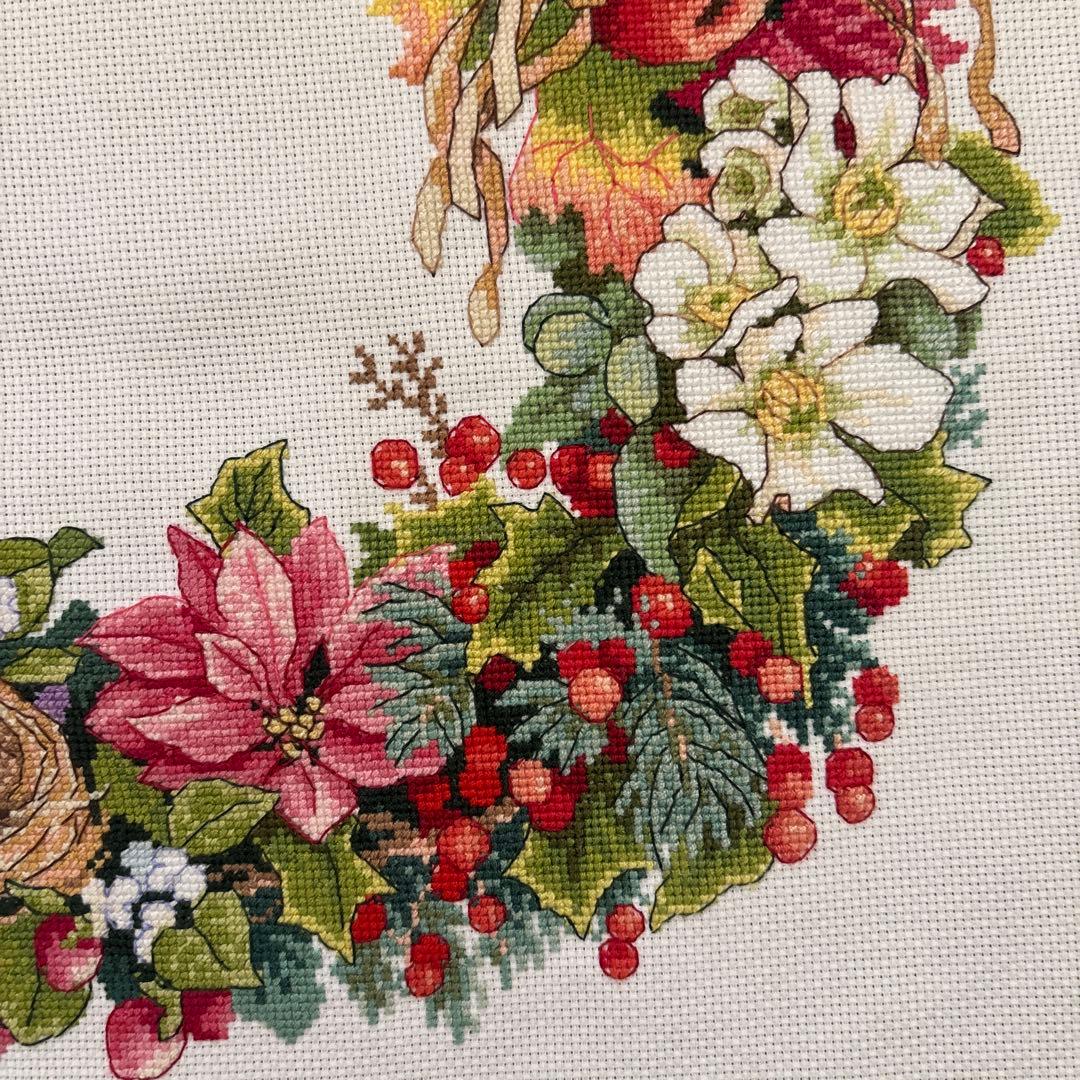 刺繍 花のリース クロスステッチ完成品