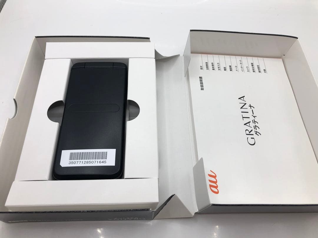 ☆Simフリー☆未使用品☆ GRATINA KYF42 ブラック