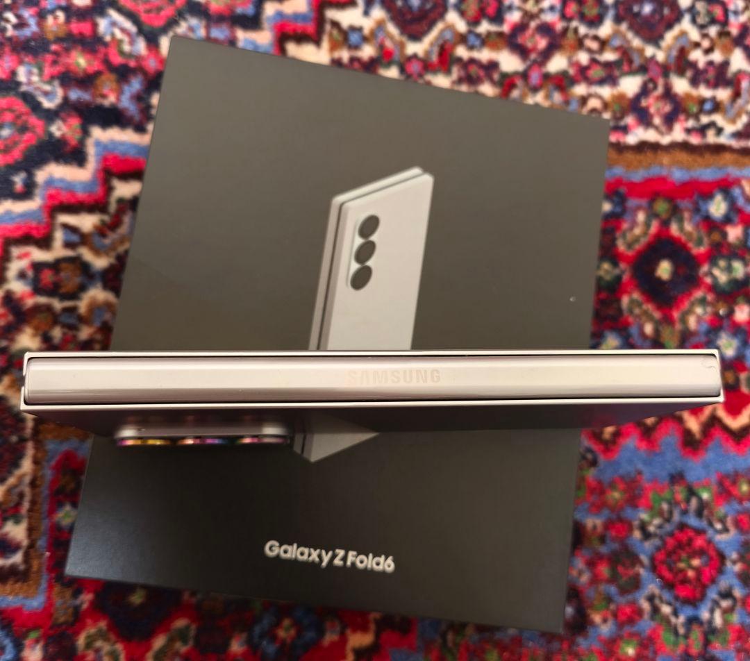 Galaxy Z Fold6 シルバー(512GB)