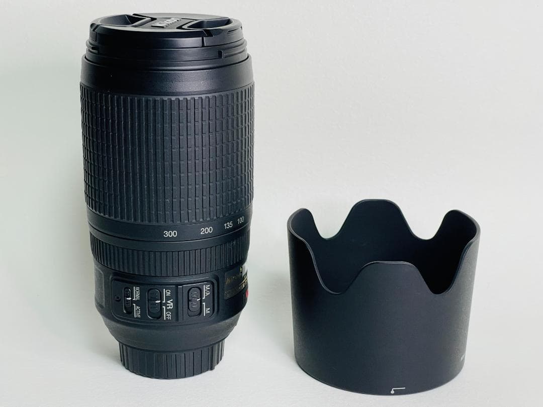 Nikon AF-S NIKKOR 70-300mm VR レンズ 美品 動作品
