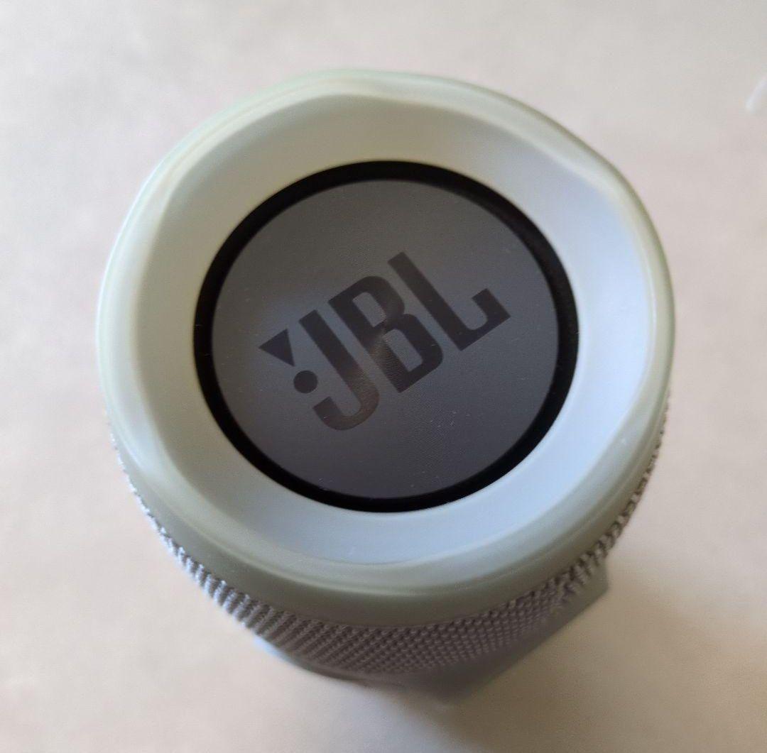 JBL ワイヤレススピーカー　charge3