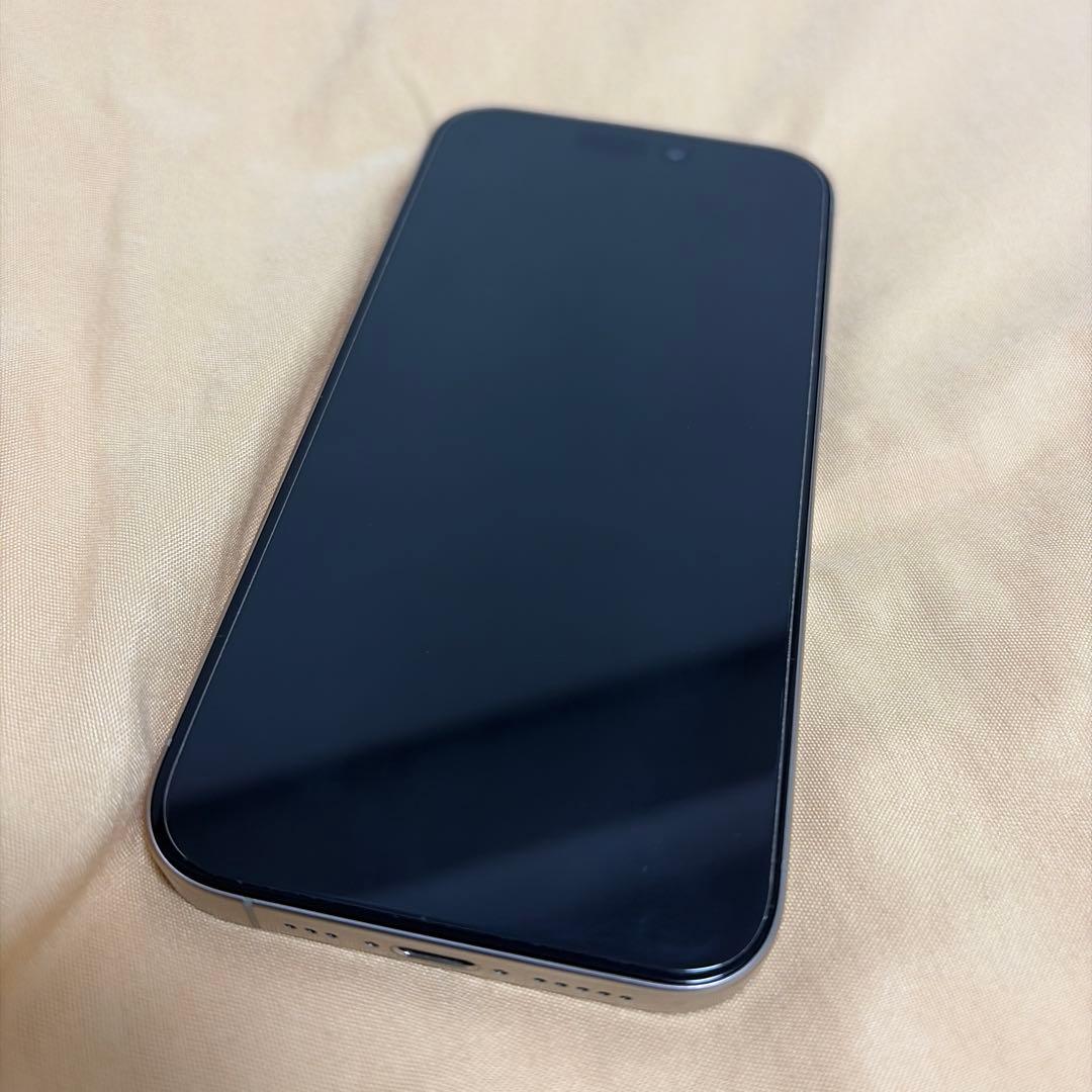 iPhone15Pro ナチュラルチタニウム　128GB