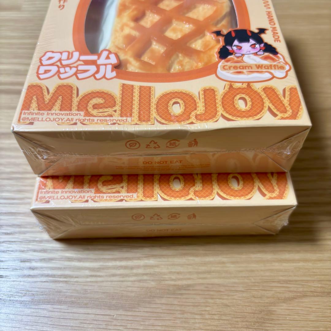 メロジョイ　ぱんぱんパンケーキ　クリームワッフル　mellojoy スクイーズ