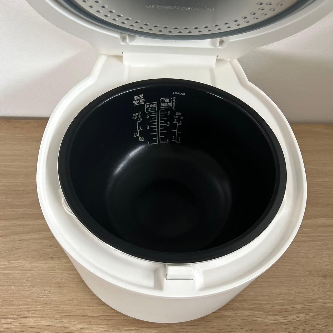 アイリスオーヤマ　RC-ISA50-W 炊飯器　5.5合炊き　IH炊飯器　美品