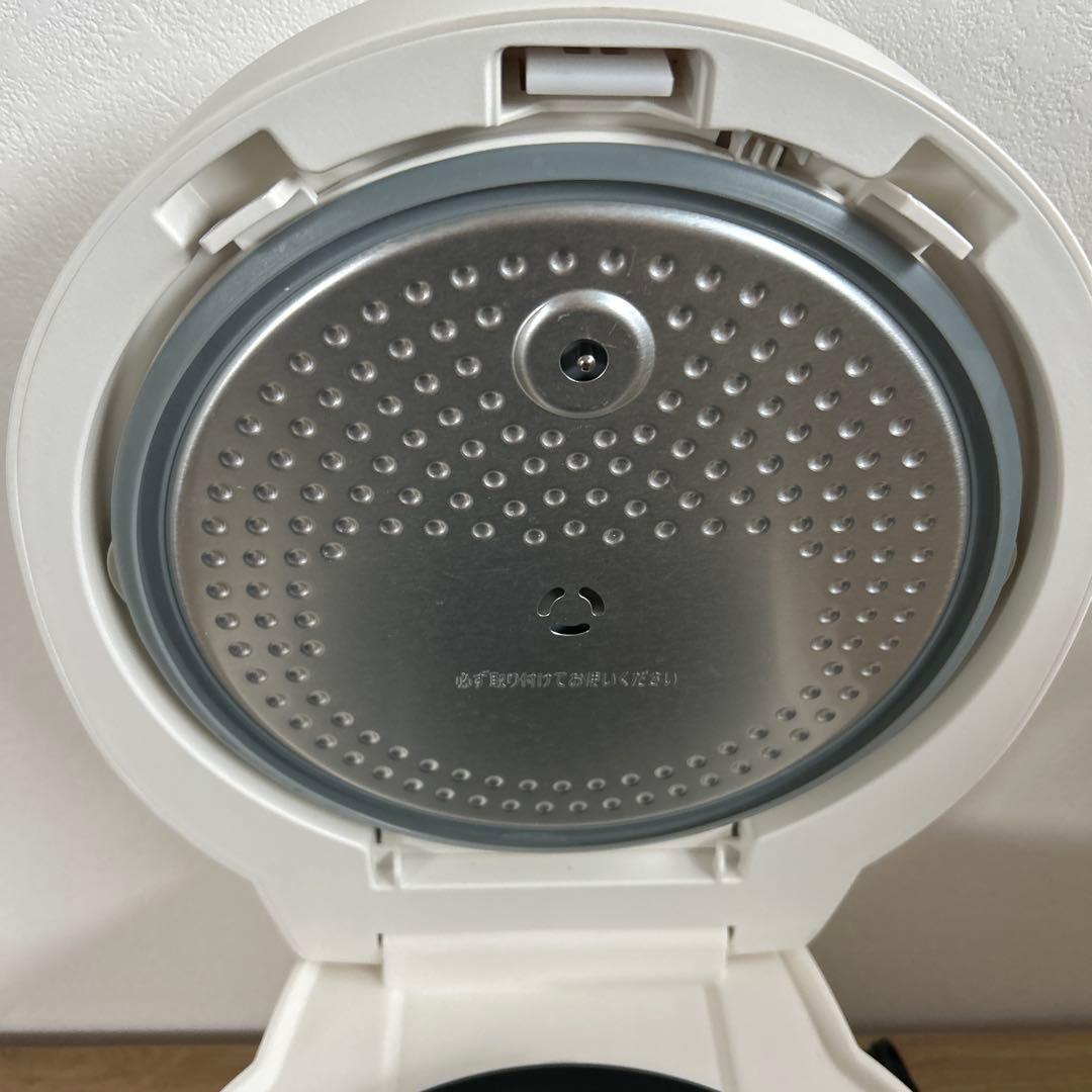アイリスオーヤマ　RC-ISA50-W 炊飯器　5.5合炊き　IH炊飯器　美品