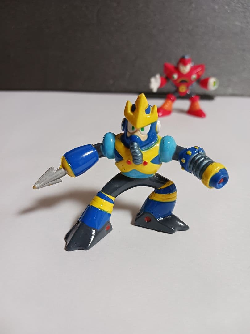 ロックマン5　トレーディングフィギュア