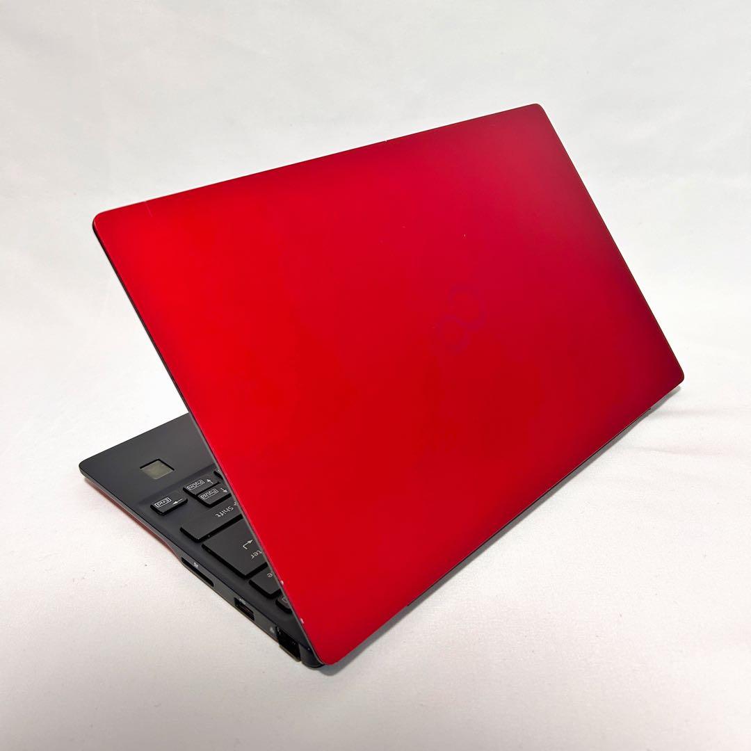【レア赤×超軽量715g】第11世代i5｜LIFEBOOK｜高速SSD｜2021