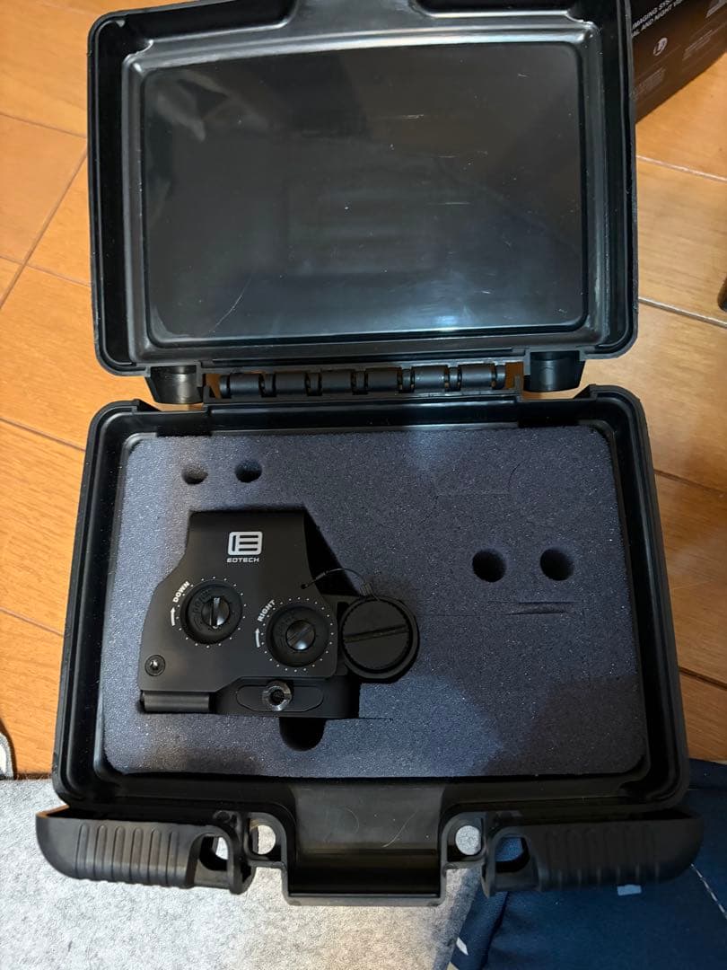 ホロサイト　実物　イオテック