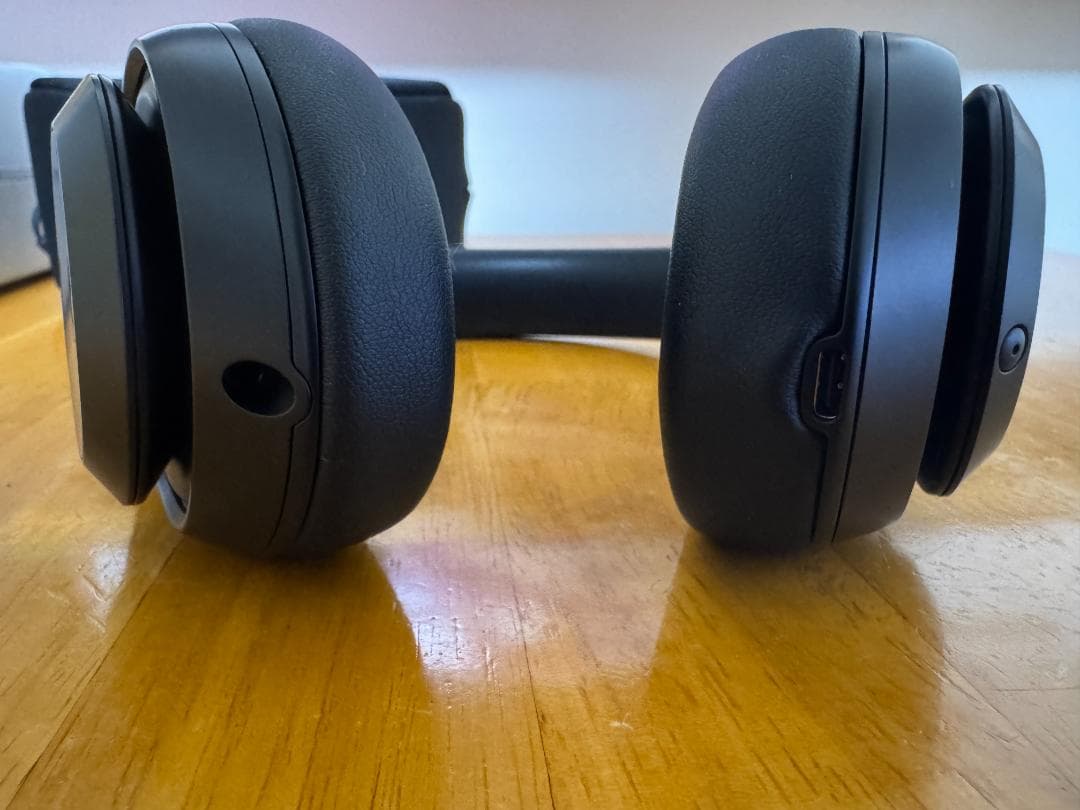 美品 保証あり Beats studio Pro ブラック ワイヤレスヘッドホン