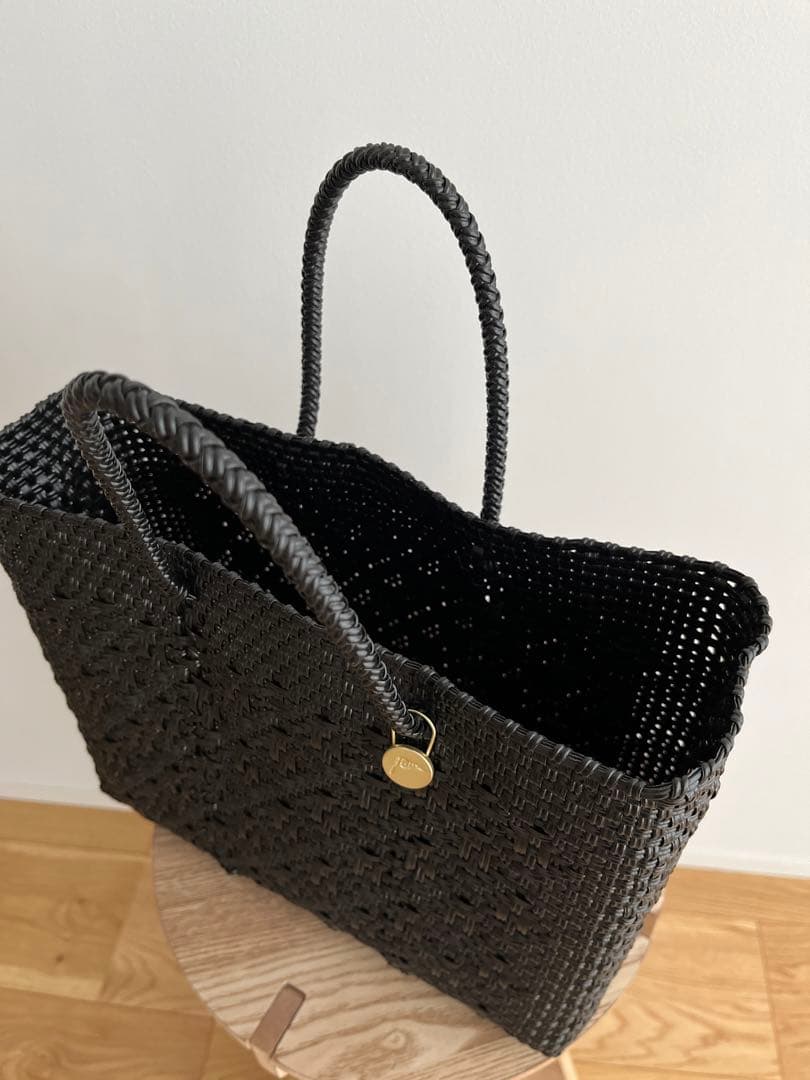 メルカドバック　ロンボ　ブラック　エキストラスモール