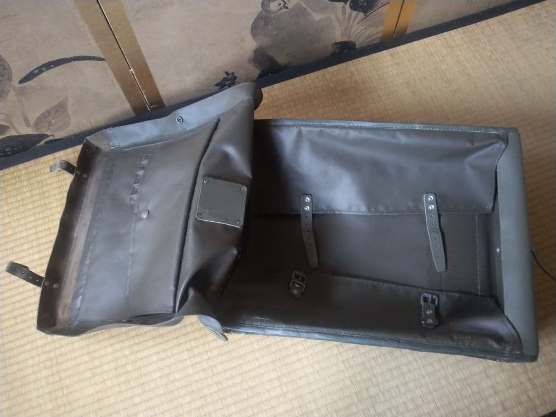 美品1970年代スイス軍リュック　ミリタリーファッション　アウトドア