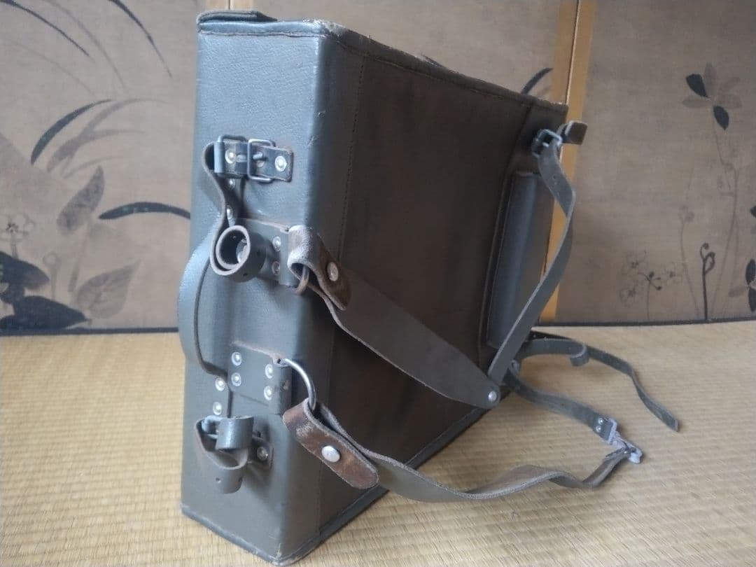 美品1970年代スイス軍リュック　ミリタリーファッション　アウトドア