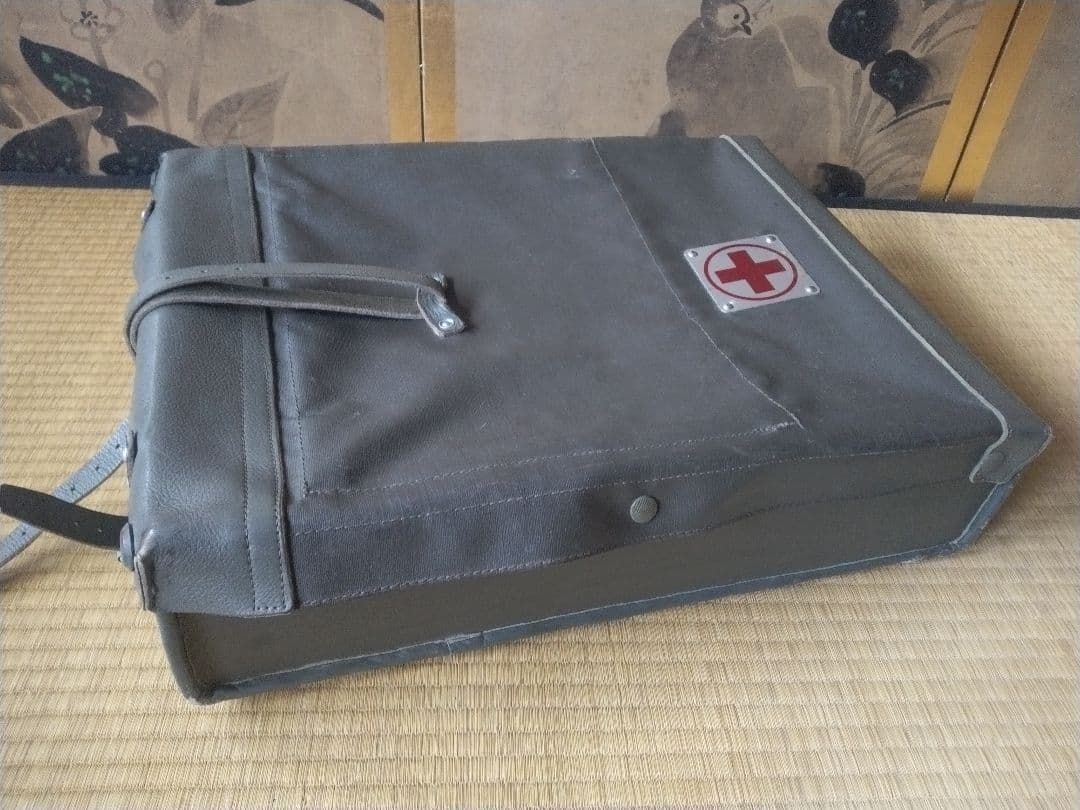 美品1970年代スイス軍リュック　ミリタリーファッション　アウトドア