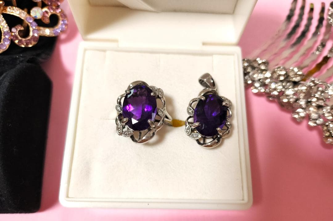 本日限定価格　大量まとめ売り　５５点　アクセサリー　ゴールド　パール　モネ　指輪