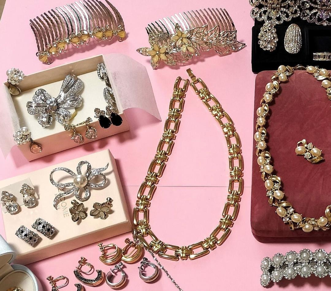 本日限定価格　大量まとめ売り　５５点　アクセサリー　ゴールド　パール　モネ　指輪