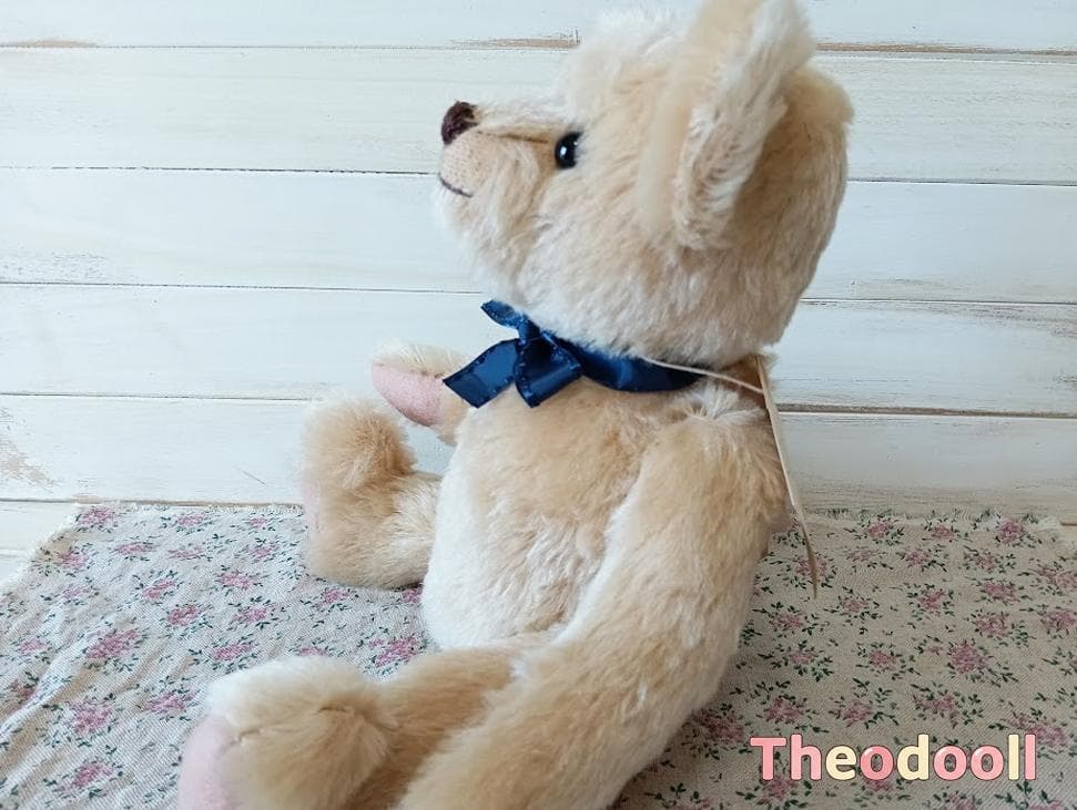 ハンドメイド テディベア シリアルナンバー：243