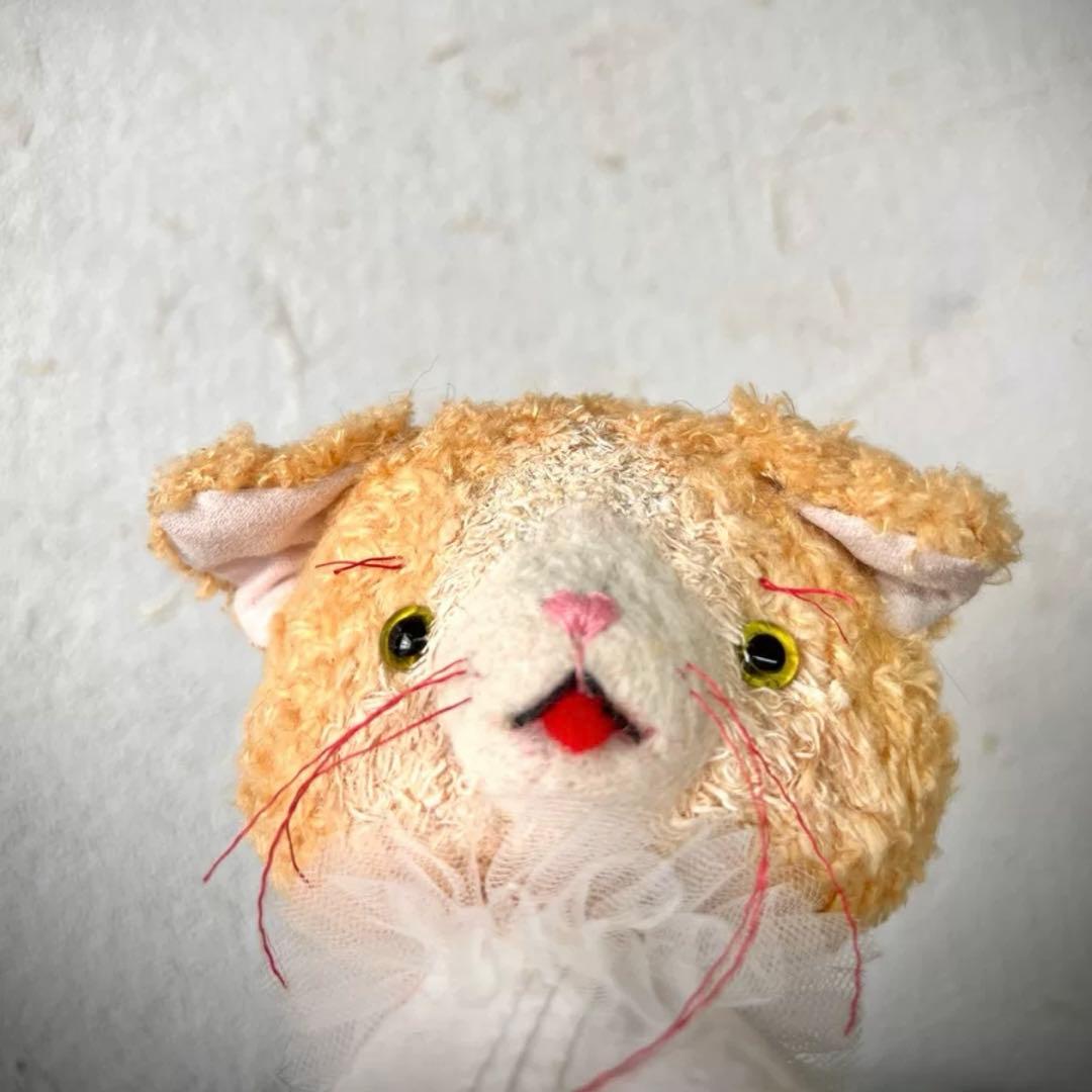 タレミミにゃんこ ぬいぐるみ ハンドメイド ねこ 海外作家様 部屋飾り