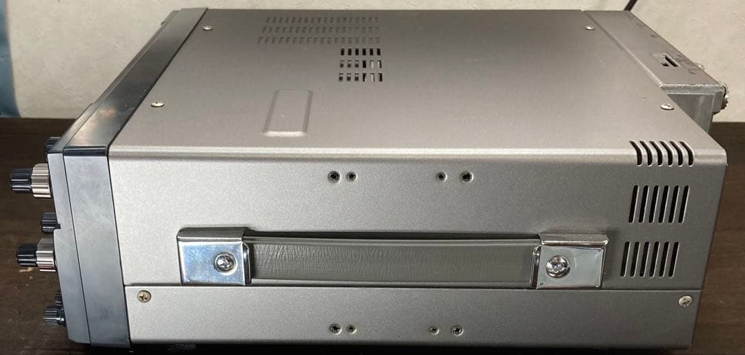 トランシーバー TS-690V 10W