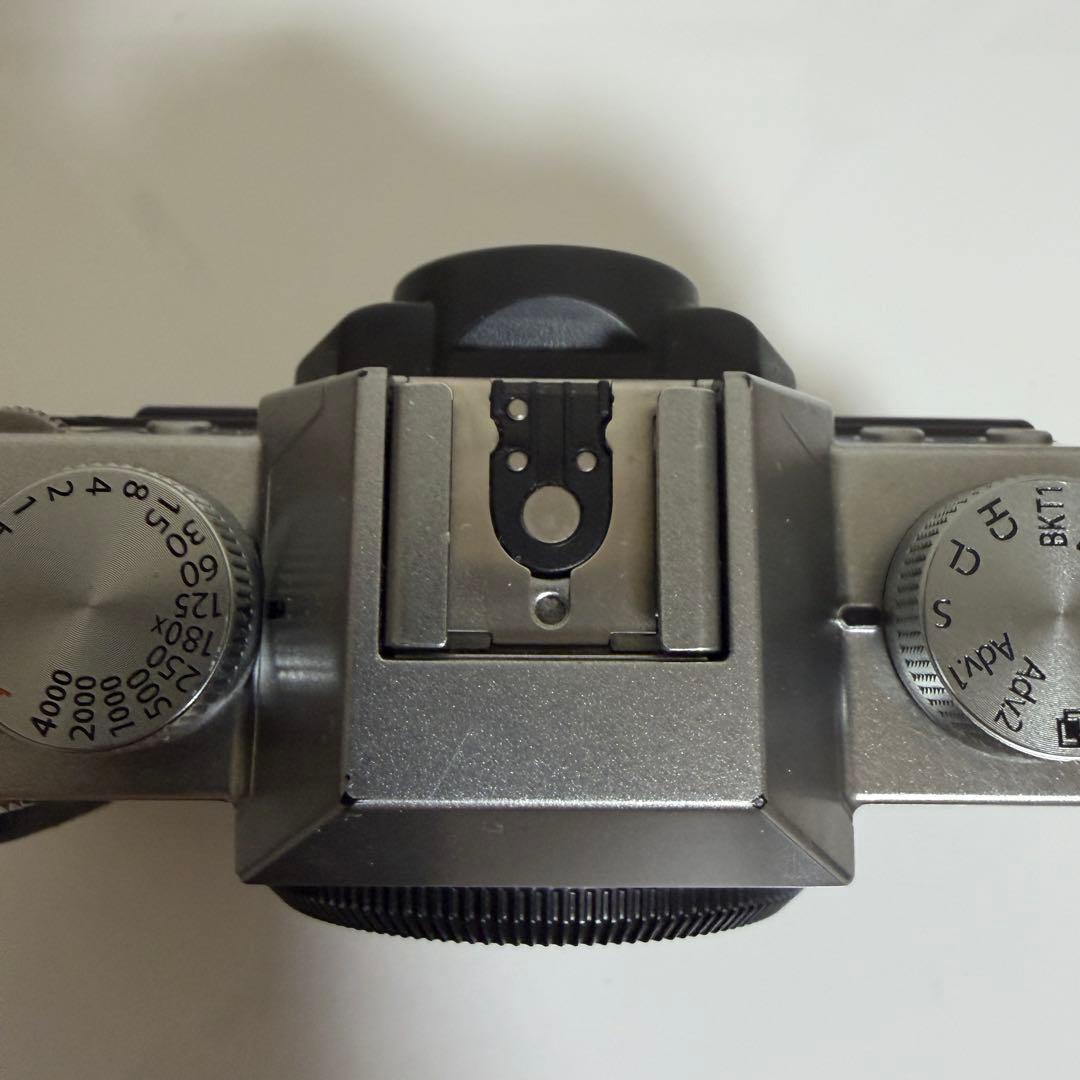 T*y様 Fujifilm X-T30 ミラーレスカメラ 本体 シルバー