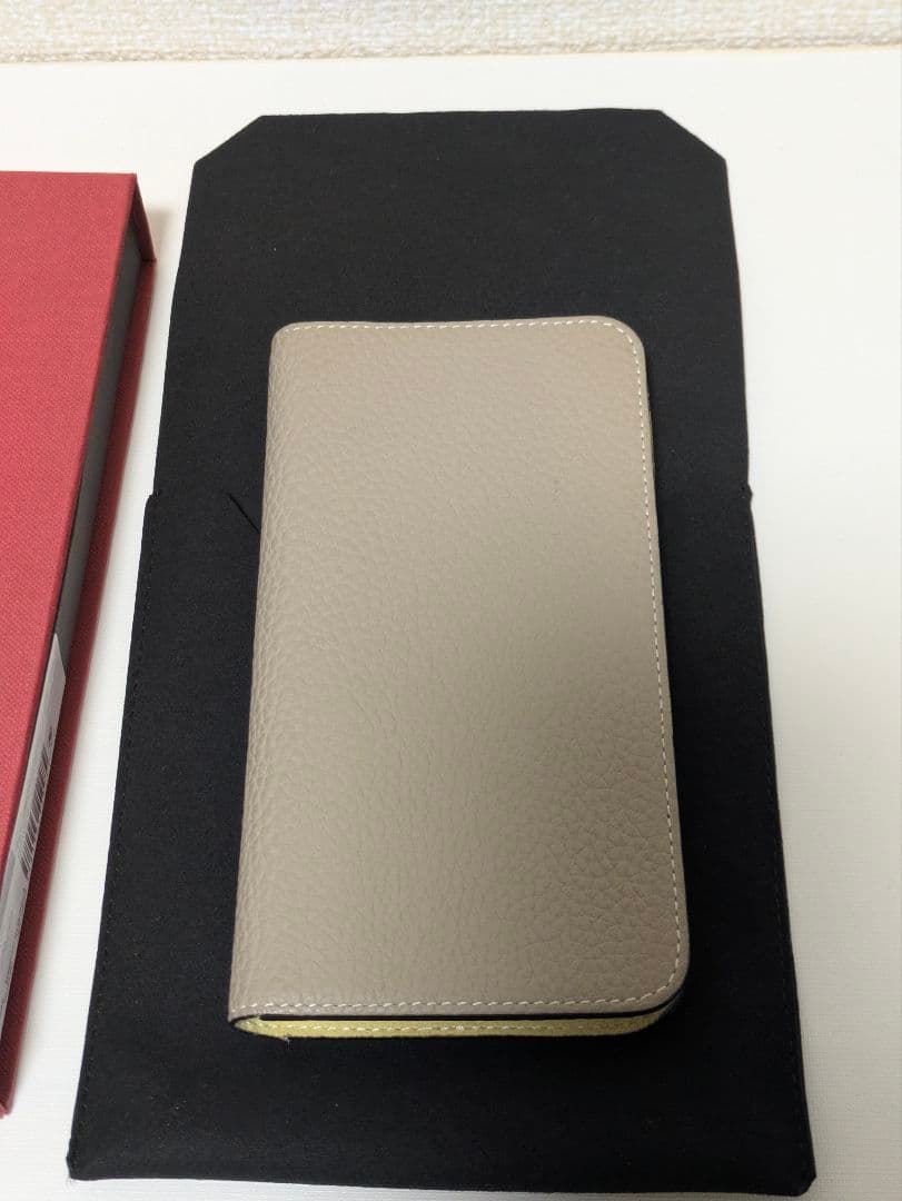 【美品】bonaventura iPhone11 ダイアリーケース 手帳型