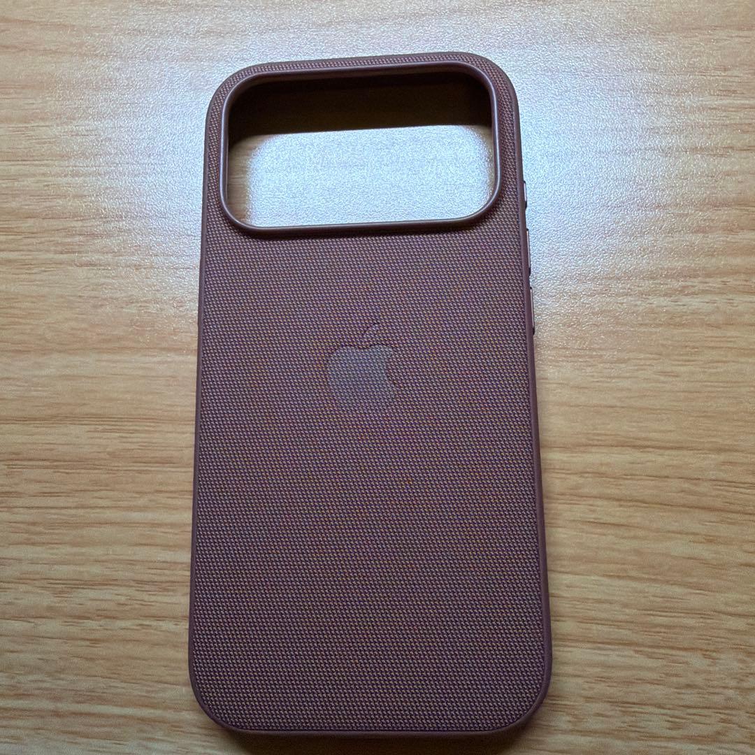 iPhone純正ケース　iPhone17pro用