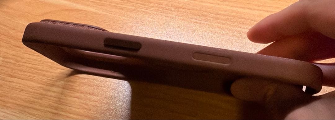 iPhone純正ケース　iPhone17pro用