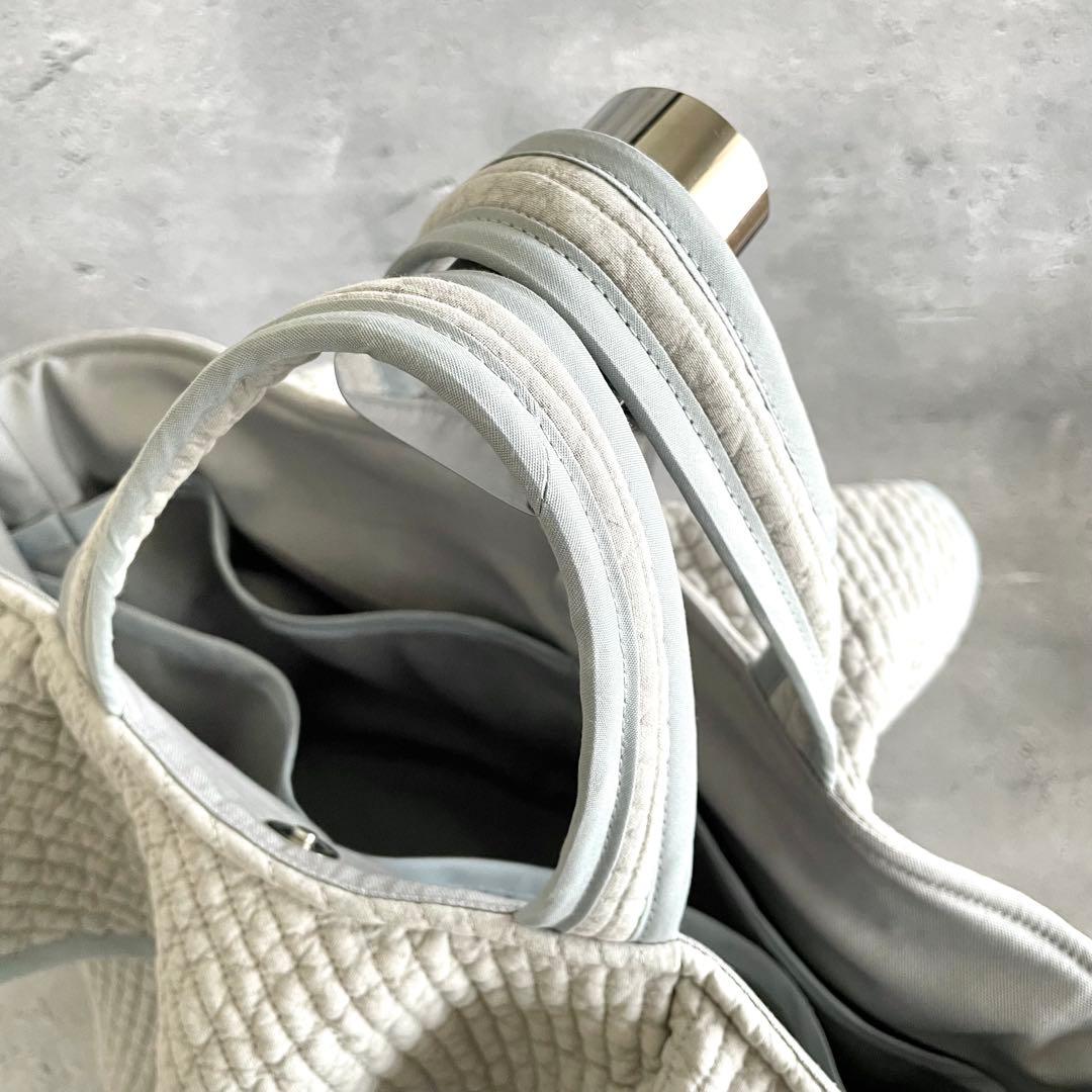 フレアフリル付き丸底マルシェバッグ　ヌビバッグ　ライトグレー　ハンドメイド