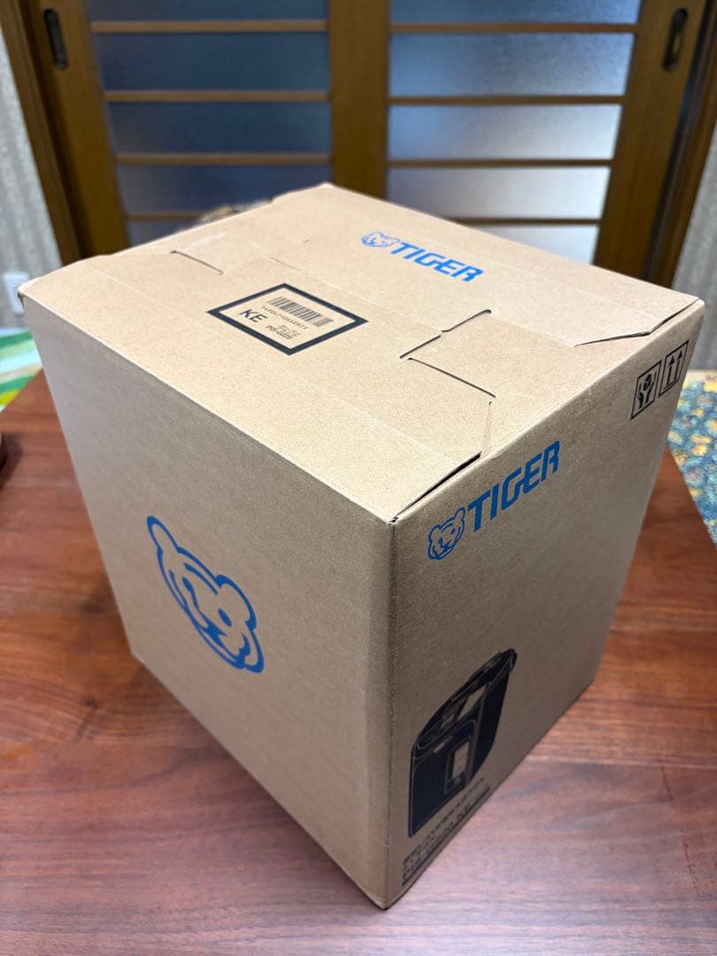 タイガー　電気ポット　2.2L PIS-G220KE