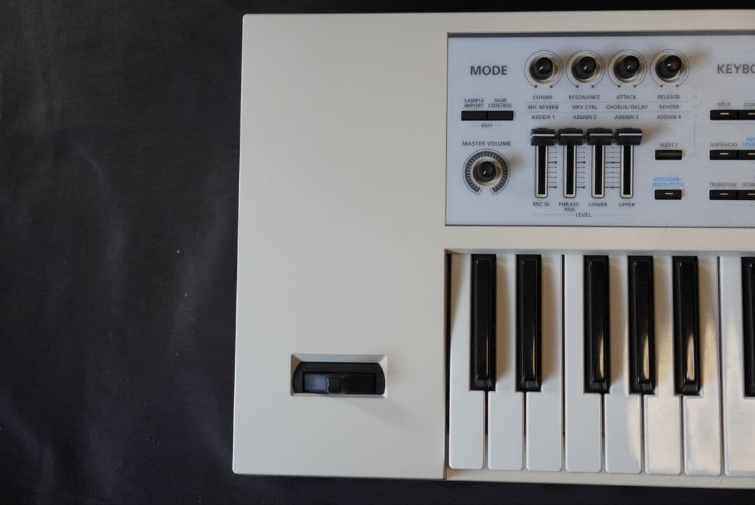 Roland JUNO-DS(61鍵盤)