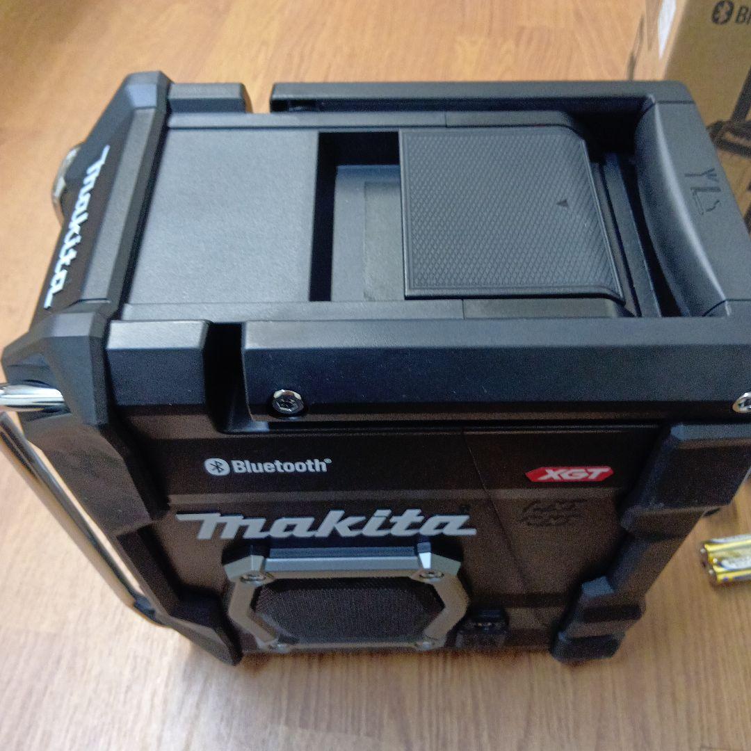 マキタ　MR002GZB 充電式ラジオ　現場ラジオ　黒　新品