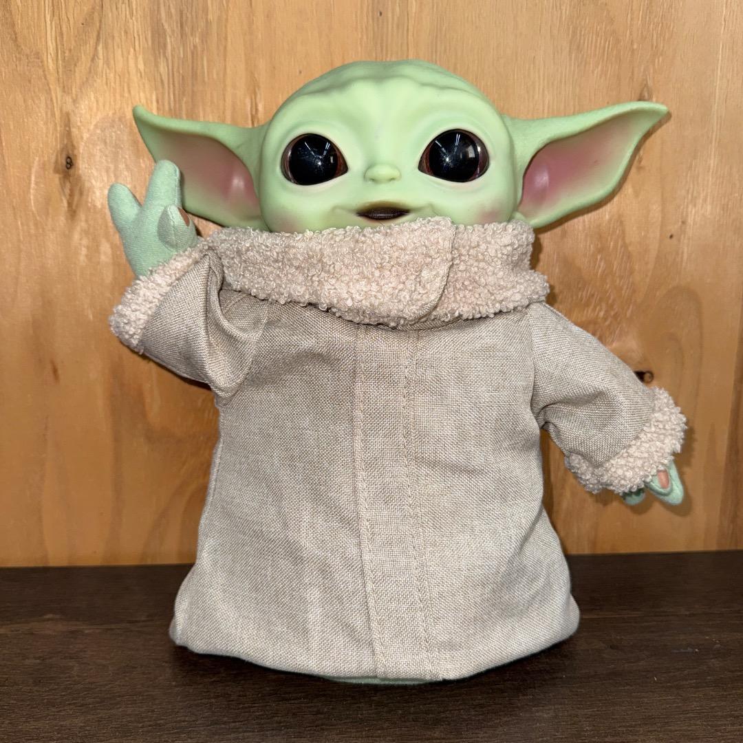 最終値下げスターウォーズ グローグーベビーヨーダ フィギュア MATTEL正規品