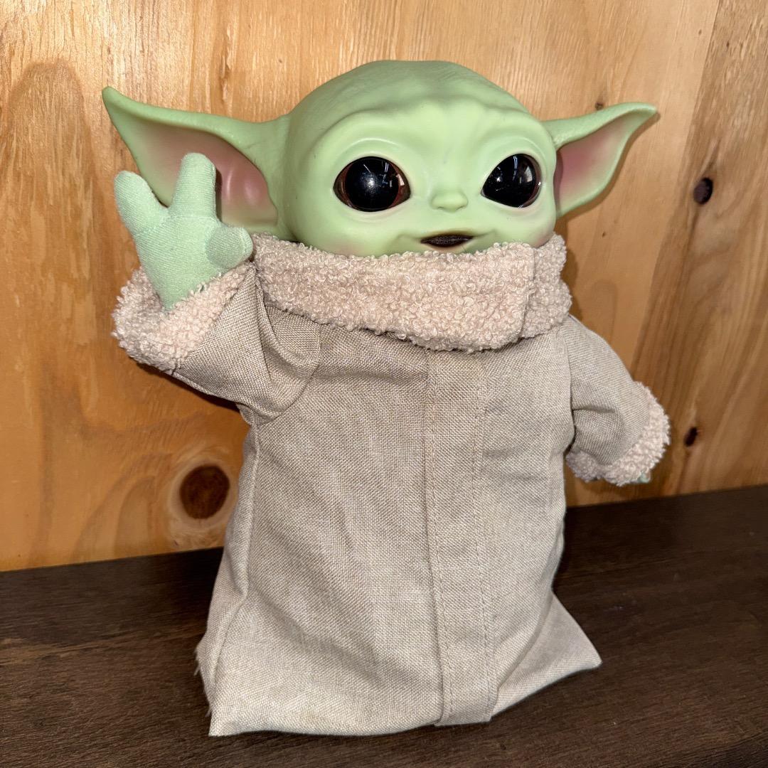 最終値下げスターウォーズ グローグーベビーヨーダ フィギュア MATTEL正規品