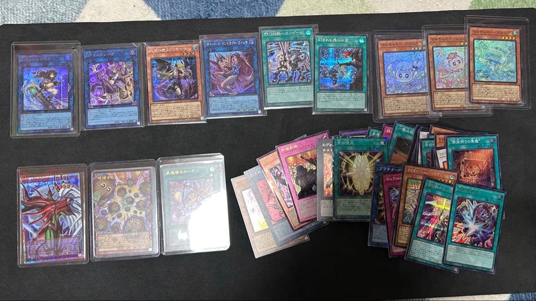 遊戯王　F・HEROフレイム・ウィングマン　増殖するクリボー　黒魔導のカーテン