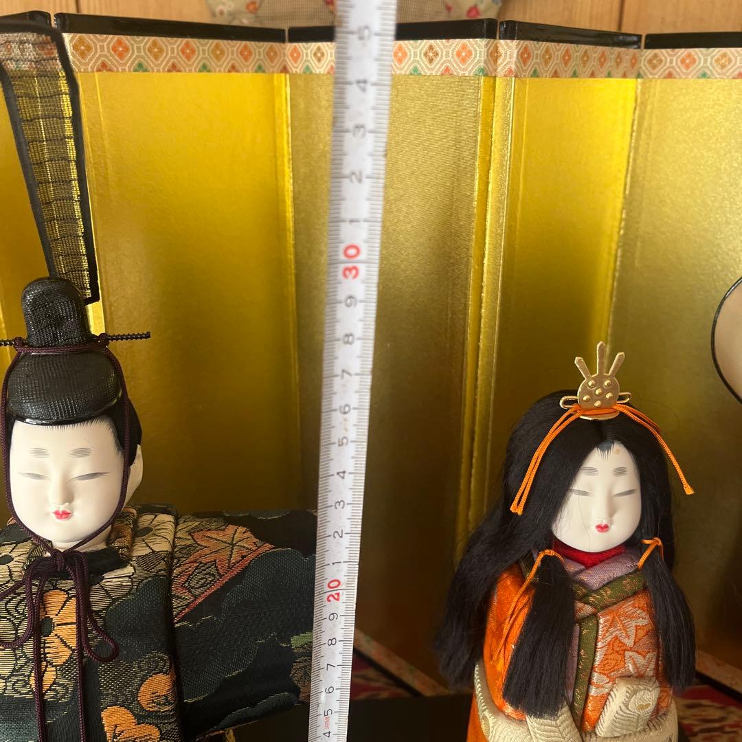 木目込人形 伝統的な衣装　ぼんぼり金屏風付き