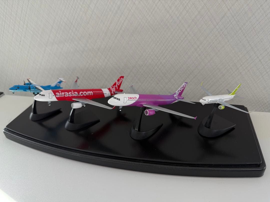 航空機モデル 32機セット 日本のエアライン　ウイングコレクション