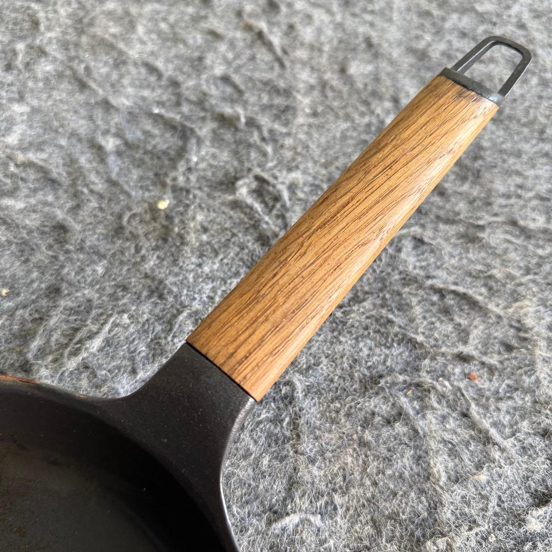 PK90激安早い者勝ち✨　バーミキュラ フライパン 20cm ウォールナット