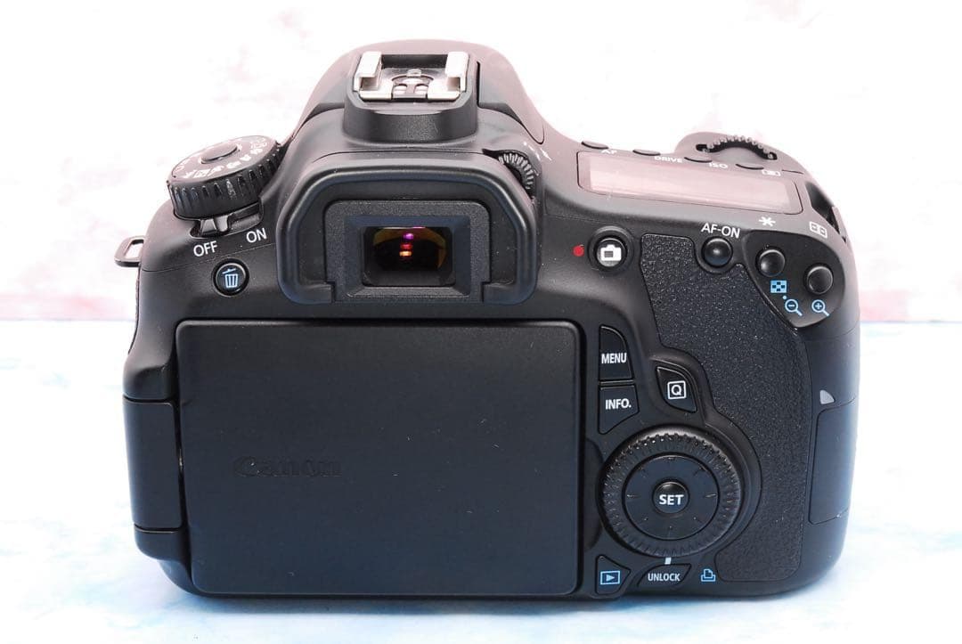 キャノン EOS 60D★S数少★手ぶれ補正レンズ付★一眼レフカメラ★高性能