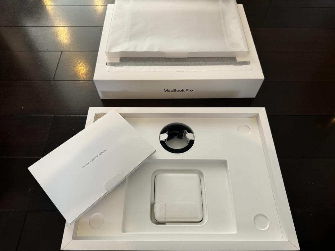 Apple MacBook Pro M3 MAX 14インチ 128GM 1TB