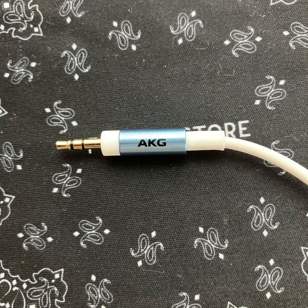 【月曜まで】AKG K545 ヘッドホン ホワイト 有線モデル