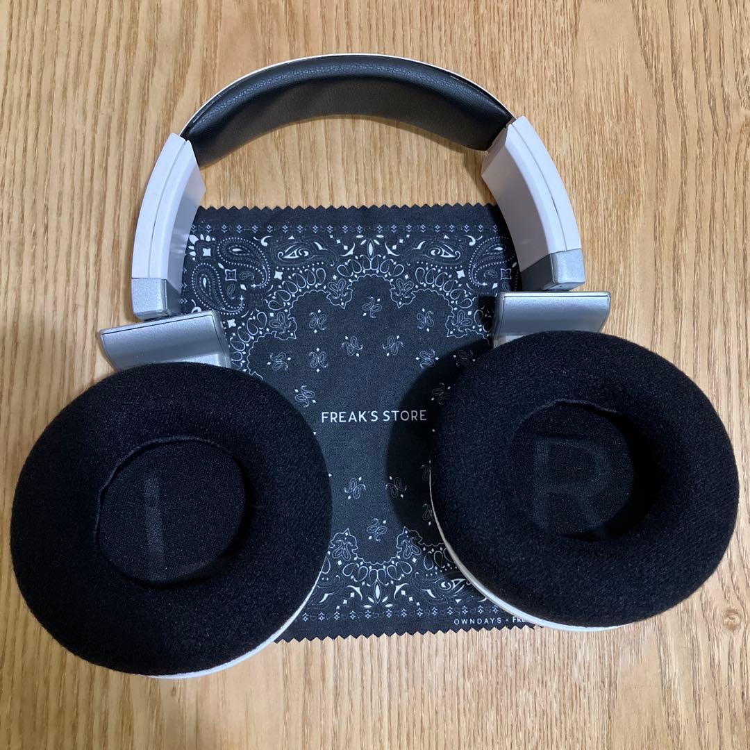 【月曜まで】AKG K545 ヘッドホン ホワイト 有線モデル